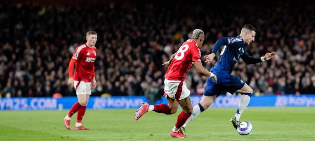 球速体育- 罗伯琼斯执法曼联比赛战绩 