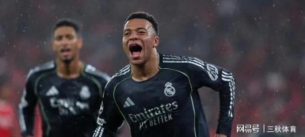 球速体育-姆巴佩赛事官方发布高光表现新规，阿森纳争议不断！的简单介绍