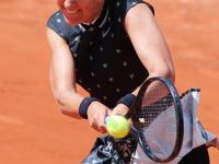 -关于阿扎伦卡回归赛场，大胜首场状态亮眼，RNG观众沸腾！的信息