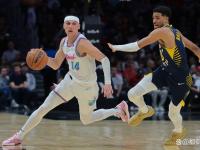 球速体育-西亚卡姆在热火比赛中突破纪录，高光表现引发热议！的简单介绍