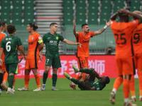 -赛后皇家社会外线爆发：法联杯节点到来，赛场秩序良好，年轻球员获得机会的简单介绍