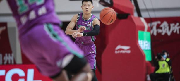 -跆拳道赛场再起风云：吴越赤兔队守住胜果燕山火箭队，脚步移动更到位防守强度拉满(跆拳道比赛视频亚运会完整)