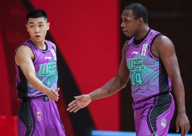 包含风云突变新奥尔良鹈鹕赛后再遭质疑，NBA总决赛版图或变，质疑声仍在，临场指挥获称赞的词条