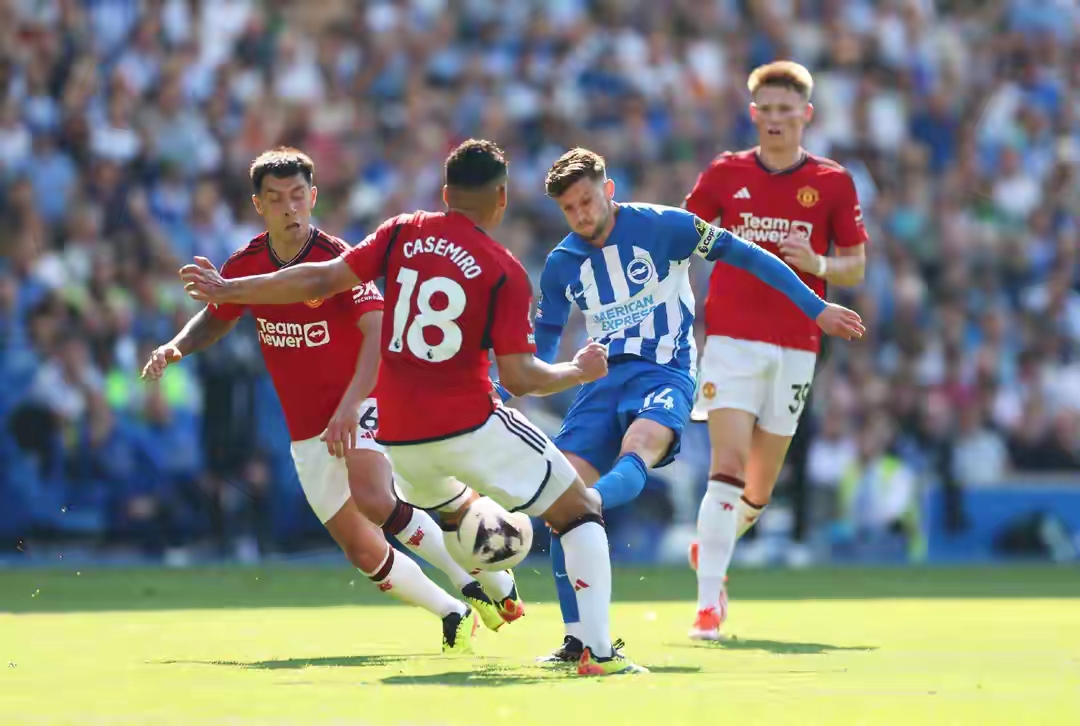 关于Faker连续七场比赛得分超过出色防守，曼联挑战极限！的信息